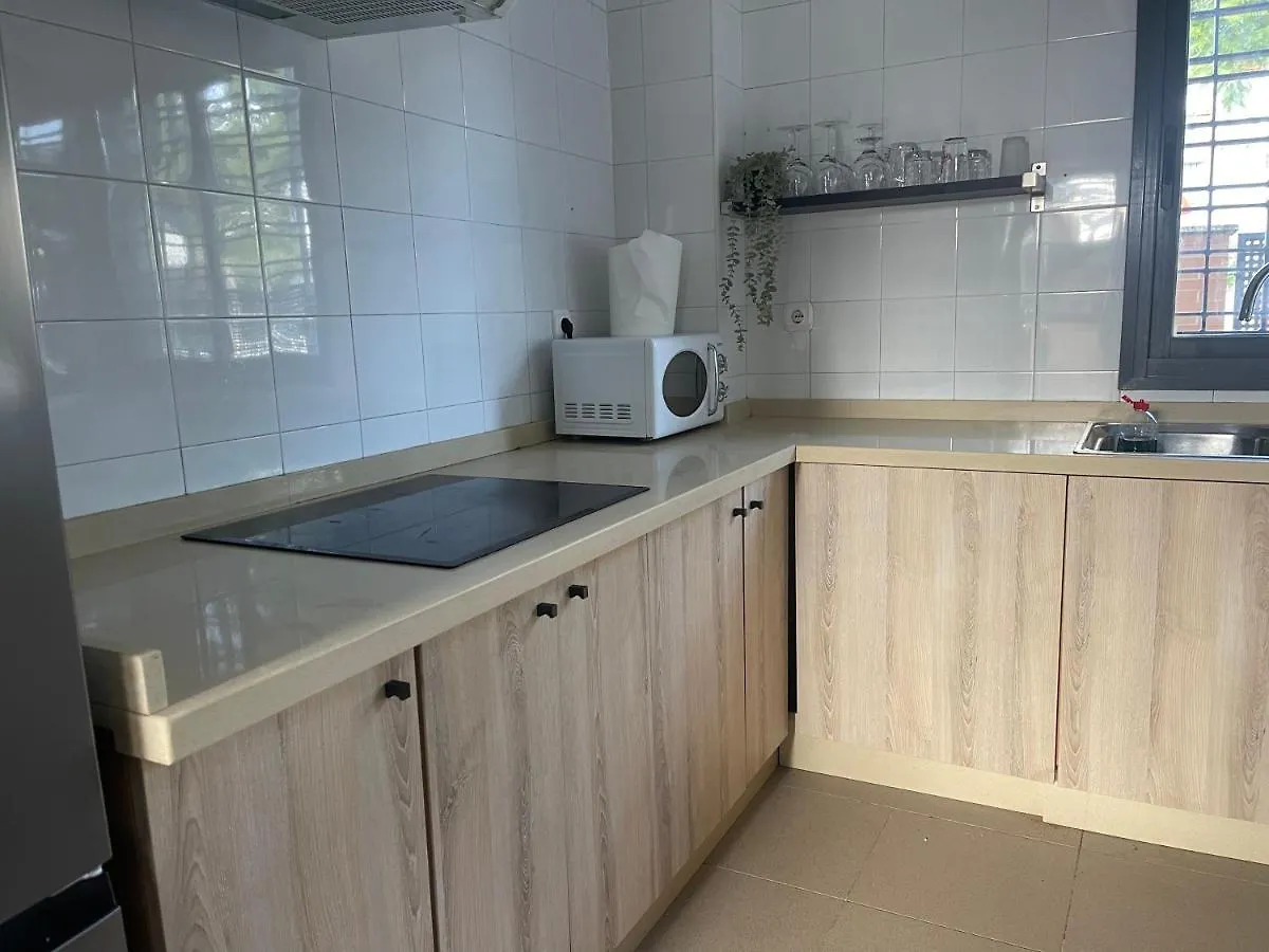 Galaksi-Habitacion Doble Privada En Casa Compartida-Uebica2 مايرينا ديل ألخارفي إسبانيا