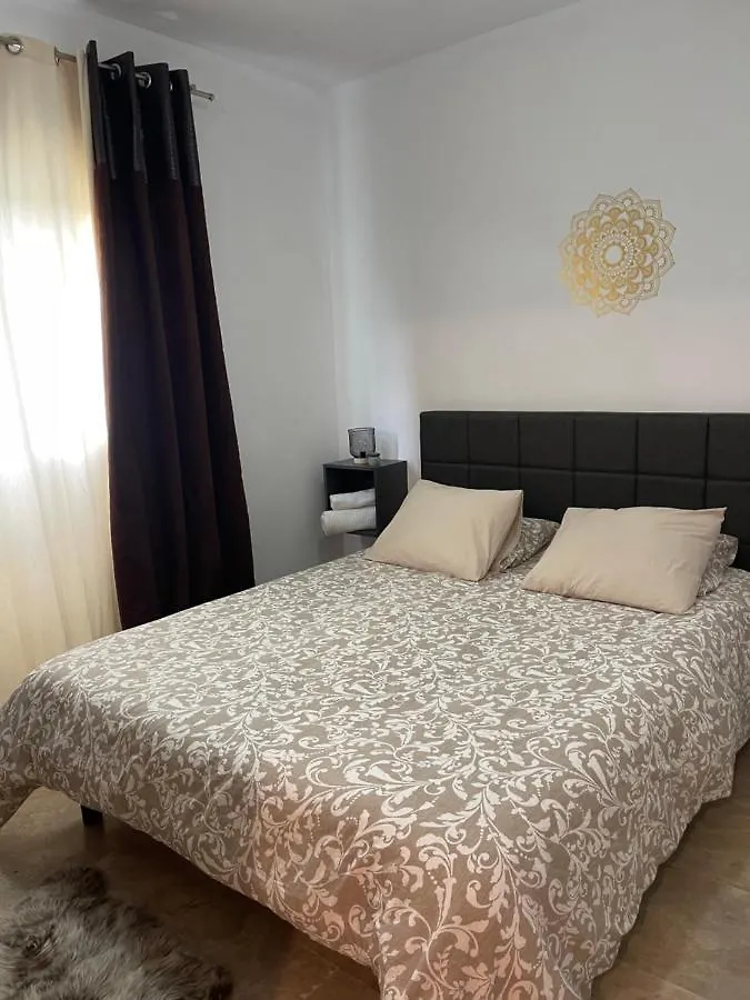 Homestay Galaksi-Habitacion Doble Privada En Casa Compartida-Uebica2 Mairena del Aljarafe Spain