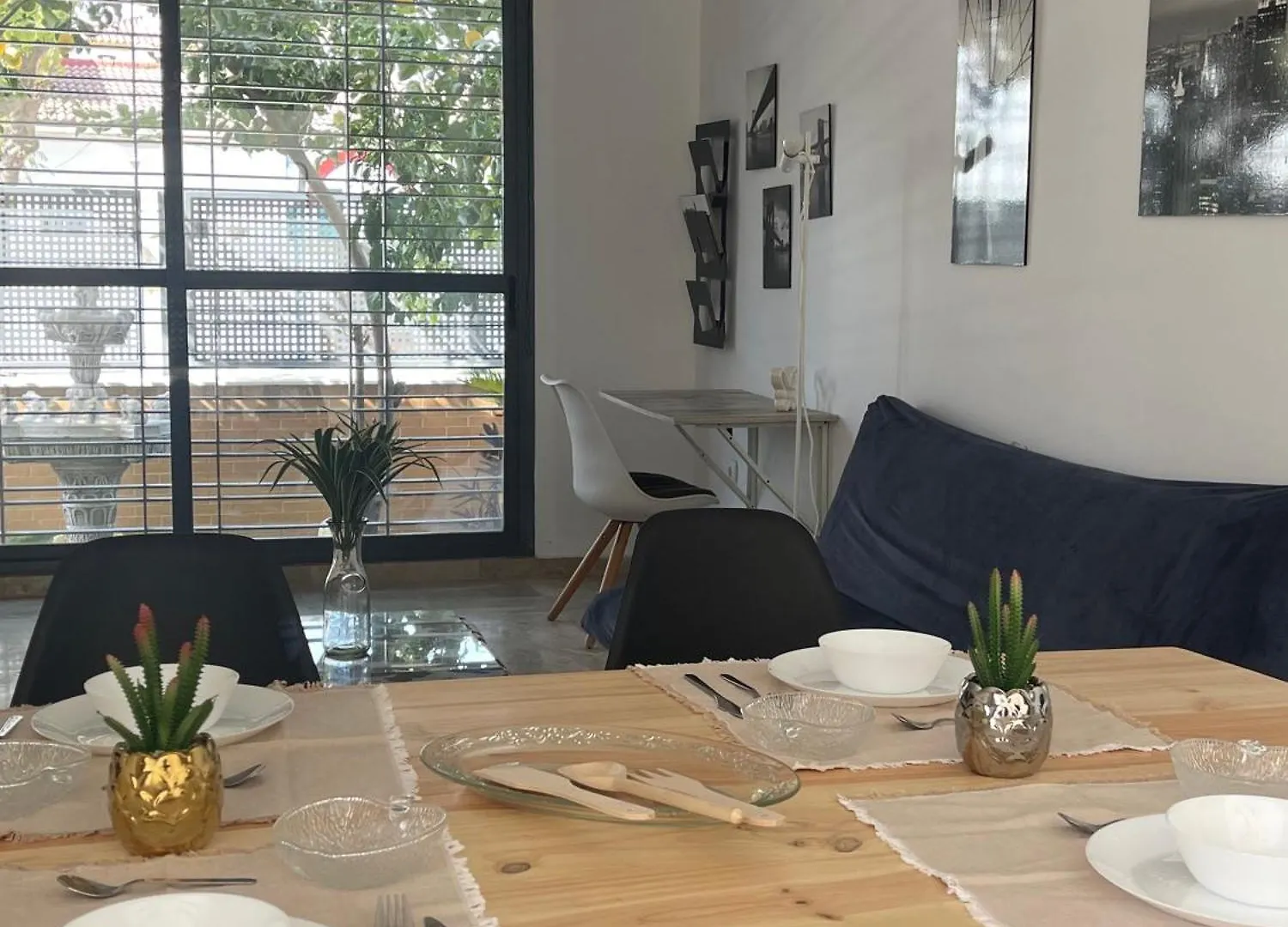 Homestay Galaksi-Habitacion Doble Privada En Casa Compartida-Uebica2 Mairena del Aljarafe Spain