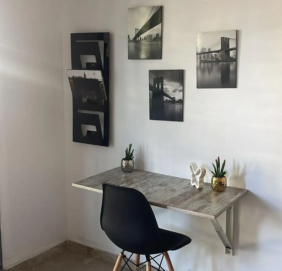Galaksi-Habitacion Doble Privada En Casa Compartida-Uebica2 Mairena del Aljarafe Homestay